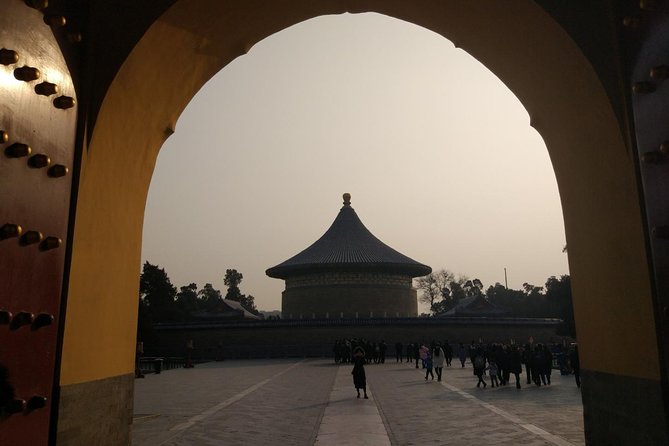 3-Day Beijing Hightlight Tour with Optional Peking Duck & Show - Day 1: Tiananmen Square and the imperial center