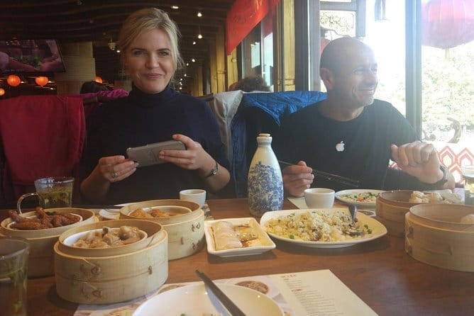 3-hour Morning/Afternoon Tea Tasting on Maliandao Street & Dimsum - Dim sum follows the tea ceremony