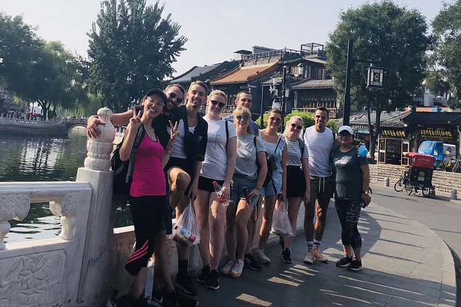 4-Hour Private Beijing Walking Tour of Lama Temple and Hutong - What the private guide adds