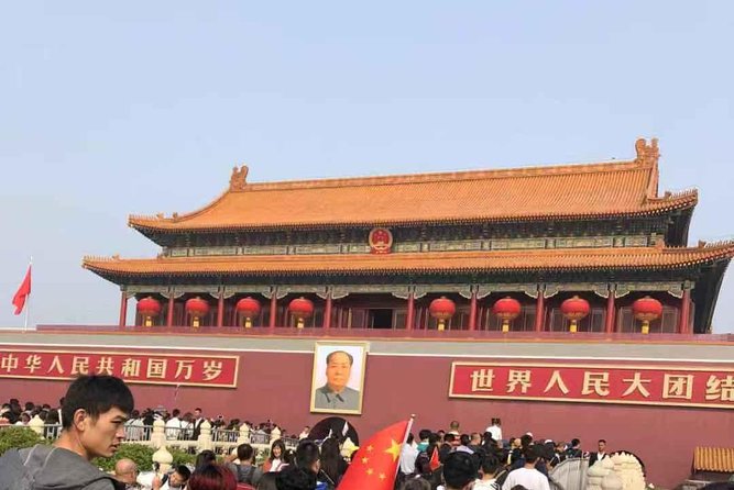 4 Hour Private Walking Tour to Tiananmen Square and Forbidden City - Why a private guide matters inside such a large complex