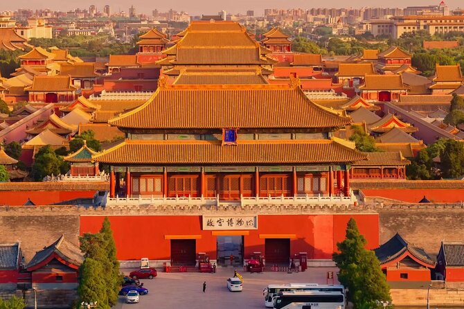 4 hrs Beijing Forbidden City Tour with Lunch or acrobatic Show - Entering the Forbidden City without the long wait