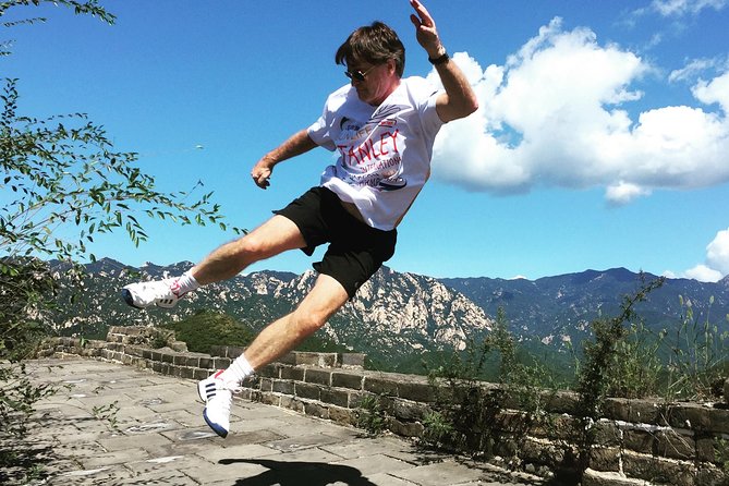 All Inclusive Private Day Trip: Huanghuacheng Great Wall and Summer Palace - A local lunch after the hike