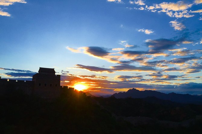 All inclusive Private Sunset Walking Tour at Jinshanling Great Wall from Beijing - The 30-minute walk to Houchuankou Gate