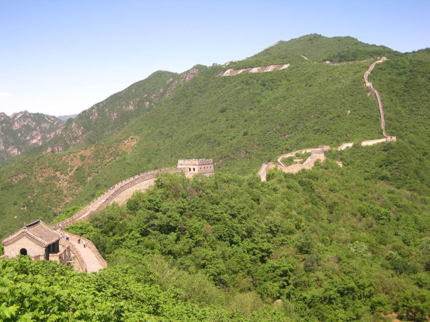 All-Inclusive Private Tour:Mutianyu&Huanghuacheng Great Wall - Mutianyu: the classic Great Wall experience