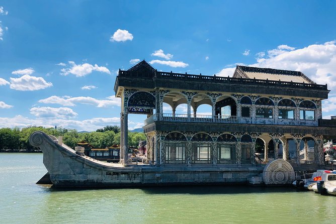 All Inclusive Tour of Summer Palace, Temple of Heaven and Hutong - Tower of Buddhist Incense: the day’s hardest climb