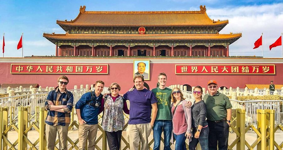 All-Inclusive Tour: Tiananmen Sq, Forbidden City, Great Wall - The 1.5-hour ride to Mutianyu