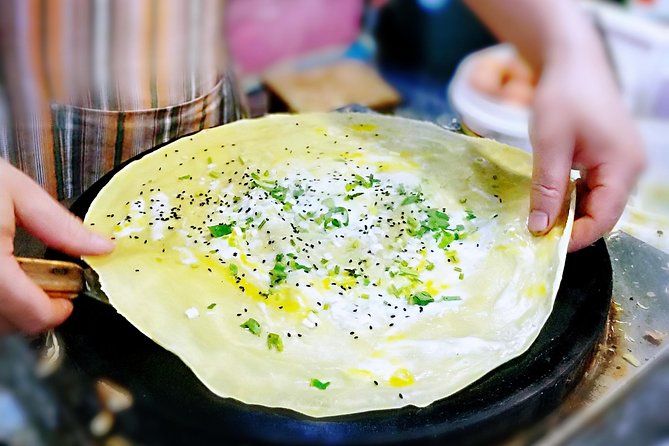 Authentic Local Food Tour in Center Beijing - Guides who add more than food to the route