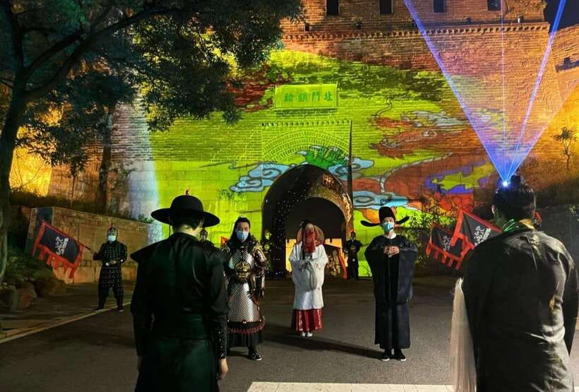 Badaling Great Wall Night Tour+ Light Show + Performance - The light show and the question of extra charges