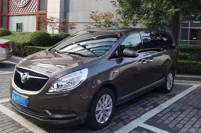 Beijing Airport Transfer - Meeting your driver after landing at Beijing Capital