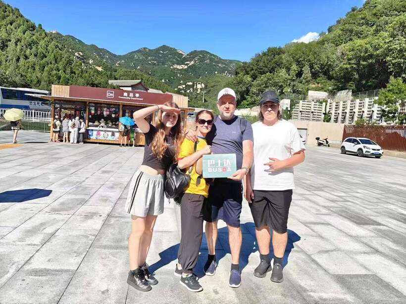 Beijing: Badaling Ancient Great Wall of China Day Trips - Price, crowds, and real value