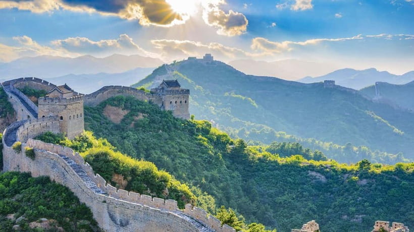 Beijing: Badaling Great Wall Ticket with Day & Night Options - The daytime bus tour, with or without lunch