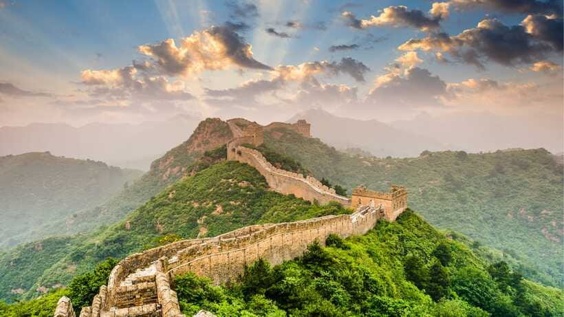 Beijing:Badaling Great Wall Tickets & Guided Tours - Timing tips for a calmer visit