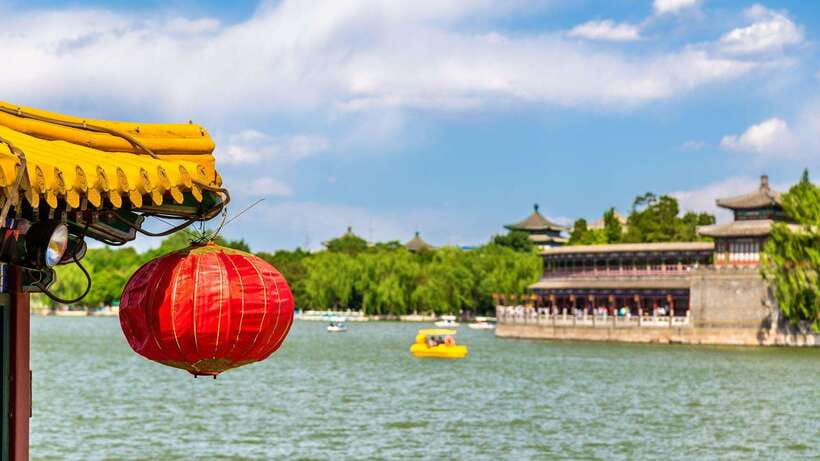 Beijing: Beihai Park Entry Ticket & English PDF Guidebook - Who should book this experience?