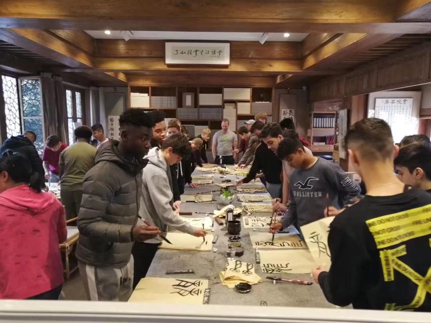 Beijing Calligraphy Class - Tea, conversation, and the value of slowing down