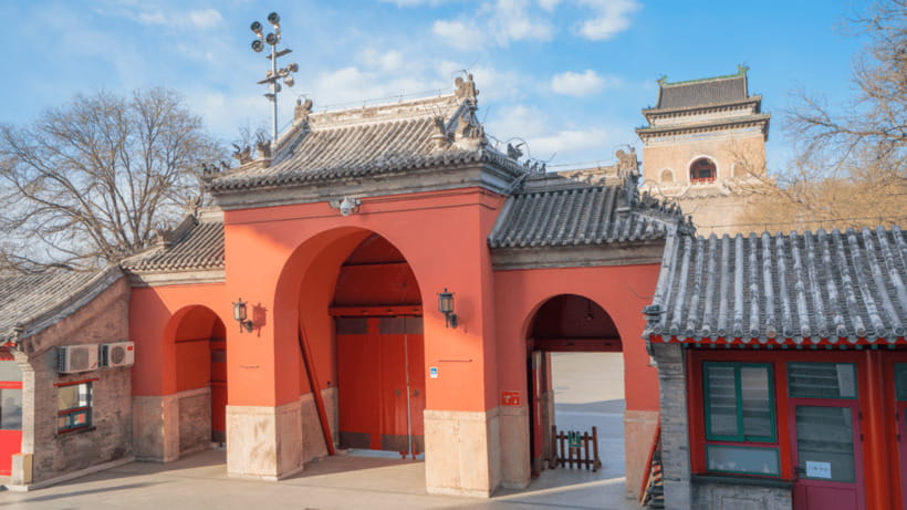 Beijing:Drum and Bell Towers Entry Ticket- Cultural Treasure - What the English guide adds