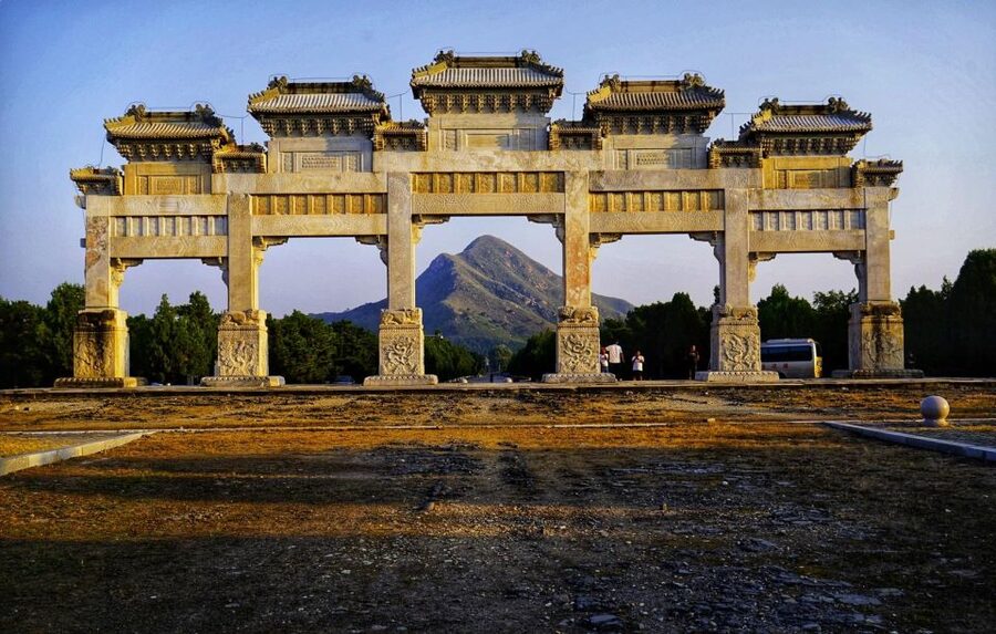 Beijing:Eastern Qing Tomb/Huangyaguan Great Wall/Dule Temple - Tickets, lunch, and the real cost
