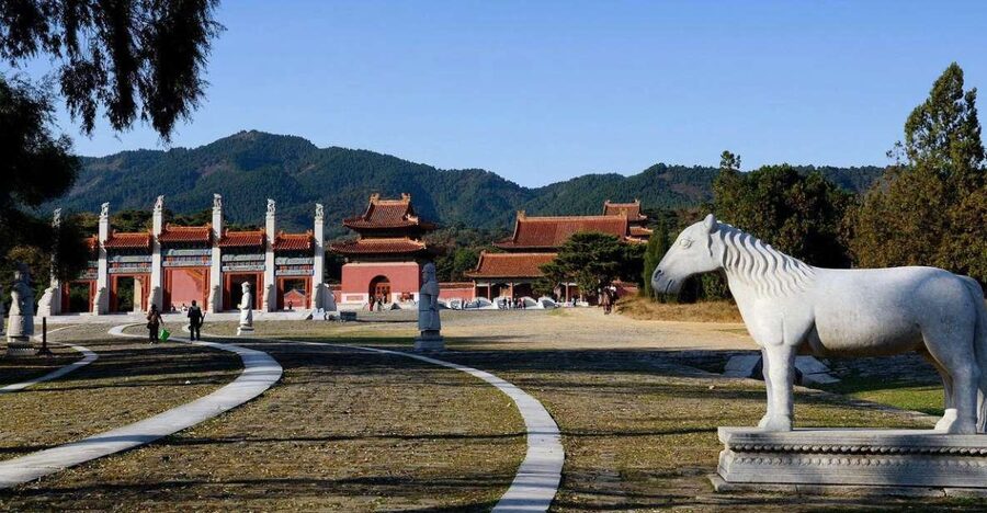 Beijing:Eastern Qing Tomb/Huangyaguan Great Wall/Dule Temple - Leaving Beijing in a private car