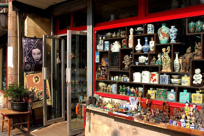 Beijing Exclusive Private Shopping Tour: Curated Just for You - Liulichang for books, calligraphy, and traditional art supplies