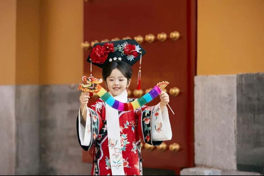Beijing:Forbidden City Tour w/Traditional Costume Experience - Temple of Heaven: blue roofs and imperial ritual