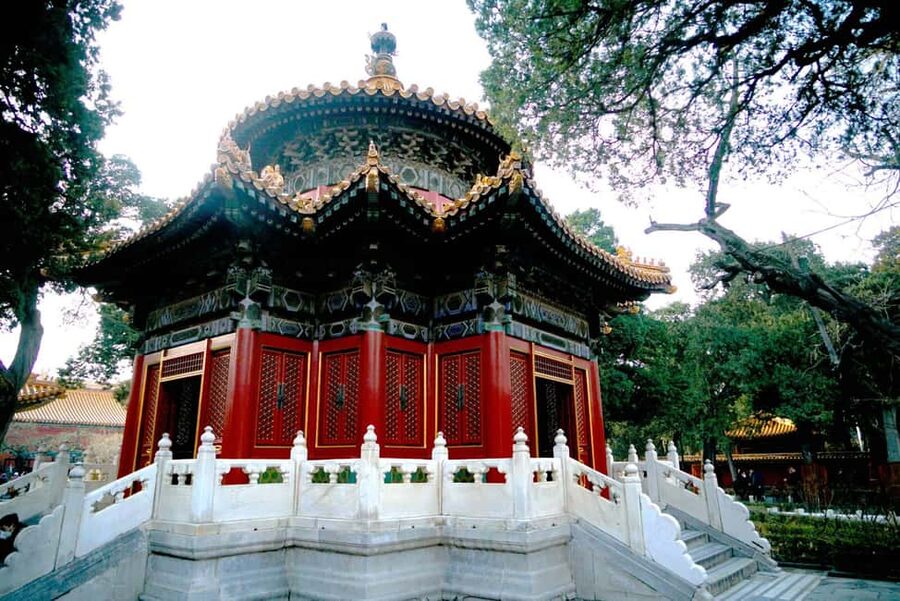 Beijing:Forbidden City Tour w/Traditional Costume Experience - What this tour does not include