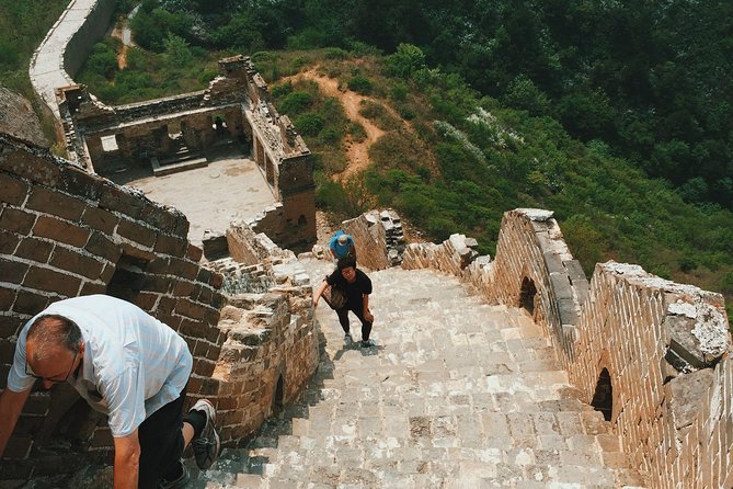 Beijing: Full-Day Small-Group Great Wall Hiking at Jinshanling - Starting the hike: the steep climb you need to expect