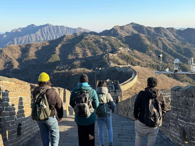 Beijing: Great Wall Layover Tour with a Native - The electric-car ride to Mutianyu