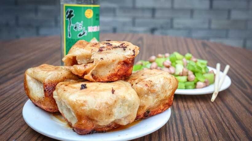 Beijing: Hidden Gems Guided Food Tour with Beer and Tastings - Who should book this evening?
