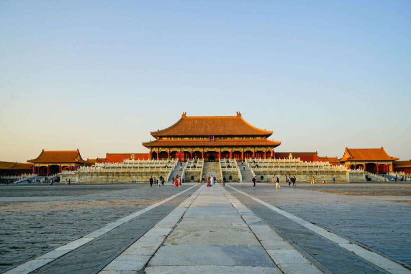 Beijing: Highlights of Forbidden City Private Walking Tour - Why the Forbidden City works better with a guide