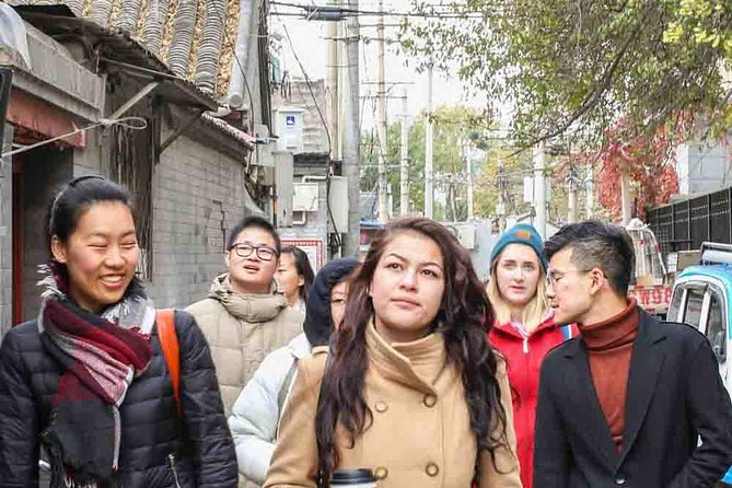 Beijing Hutong Breakfast Food Tour - Watching jianbing made fresh
