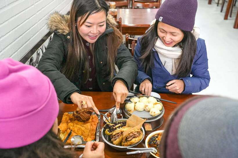 Beijing: Hutong Breakfast Food Tour - Sweet pancakes and imperial-era treats