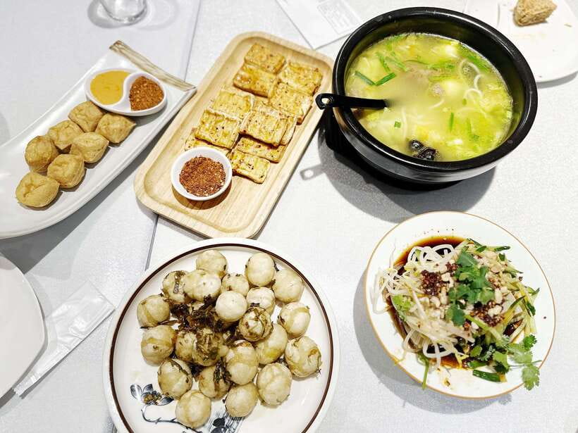 Beijing Hutong Food Crawl Delights: Peking duck, Hotpot&More - Yunnan noodles in a hutong restaurant