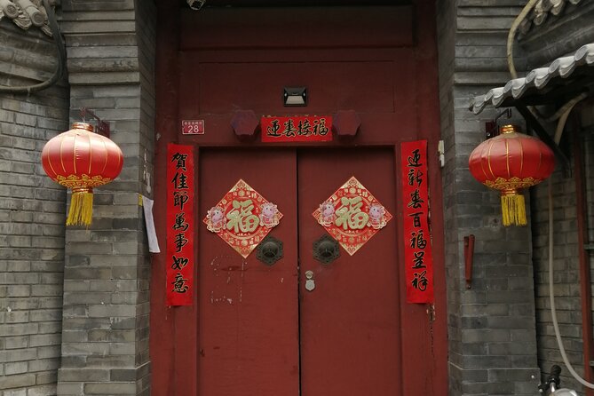 Beijing Hutongs Walking Tour - The channel between Qianhai and Houhai