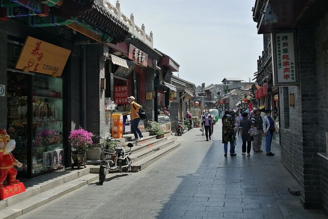 Beijing Hutongs Walking Tour - Group size, pace, and practical comfort