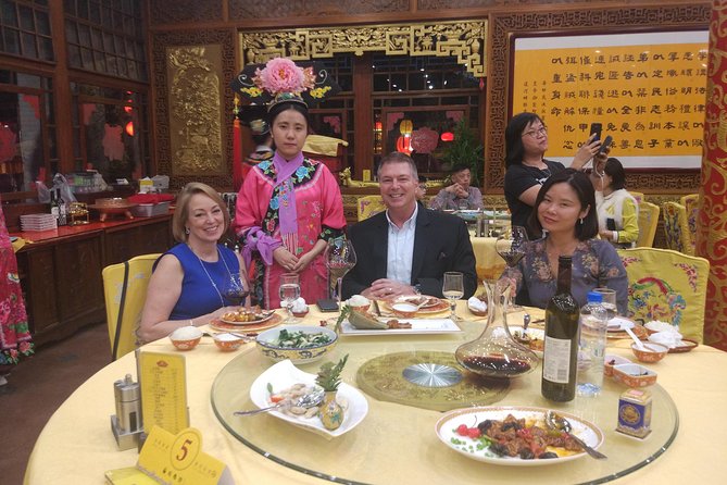 Beijing Imperial Dining Experience at Bai Jia Da Yuan Restaurant with Houhai Lake Bar Tour - Why this evening works in Beijing