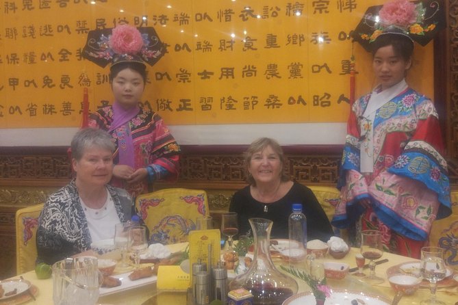 Beijing Imperial Dining Experience at Bai Jia Da Yuan Restaurant with Houhai Lake Bar Tour - Walking the Houhai Lake bar area