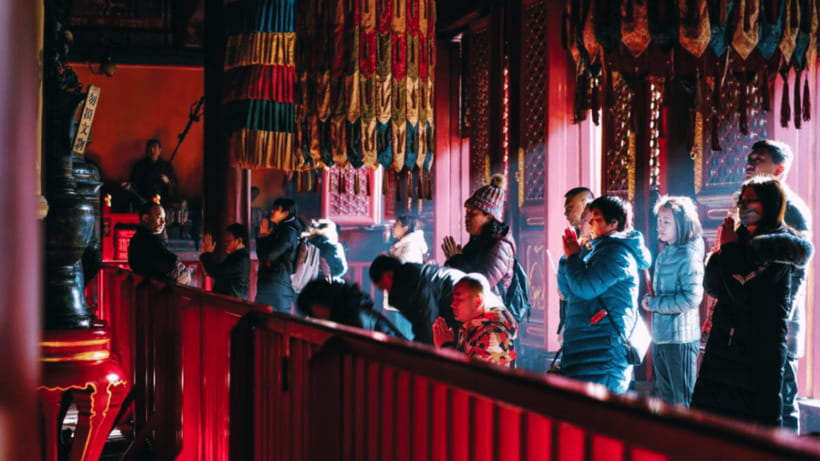 Beijing: Lama Temple (Yonghe Temple) Admission Ticket - Yonghe Palace Hall and the main courtyards