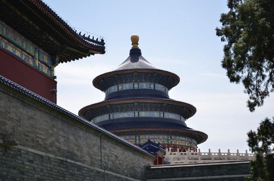 Beijing Layover Tour: Tailored Duration for Must-See Sites - What the guide and driver add