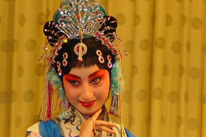 Beijing Liyuan Theater Peking Opera Ticket Booking - What You See in One Hour of Peking Opera