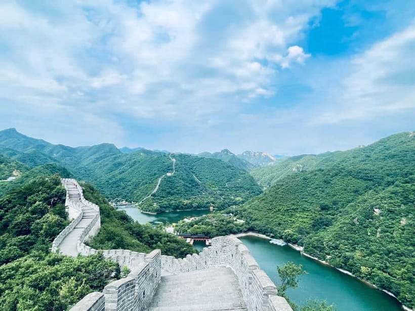 Beijing:Mutianyu/Badaling Great Wall Tour with VIP Fast Pass - Three Great Wall Experiences, Three Different Days