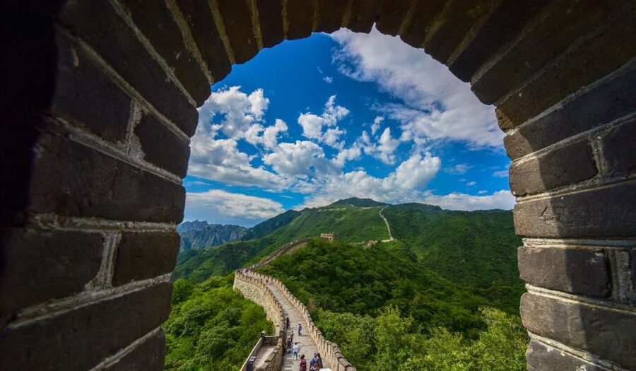 Beijing:Mutianyu/Badaling Great Wall Tour with VIP Fast Pass - The Original Section: Harder Walking, Fewer People