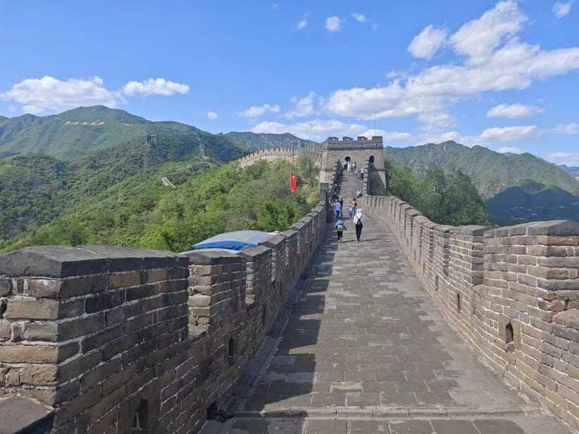 Beijing: Mutianyu Great Wall and Forbidden City Private Tour - Guides who make the difference