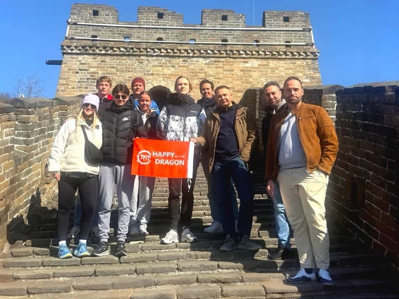 Beijing: Mutianyu Great Wall Daily Tour with Ticket & Lunch - Lunch after the climb