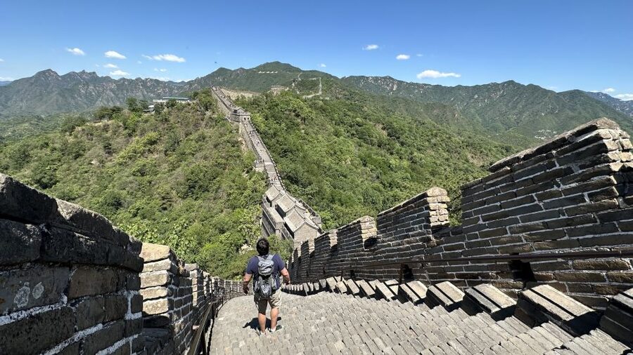 Beijing: Mutianyu & Summer Palace Tour–Group/Private Options - What the guides add to the day