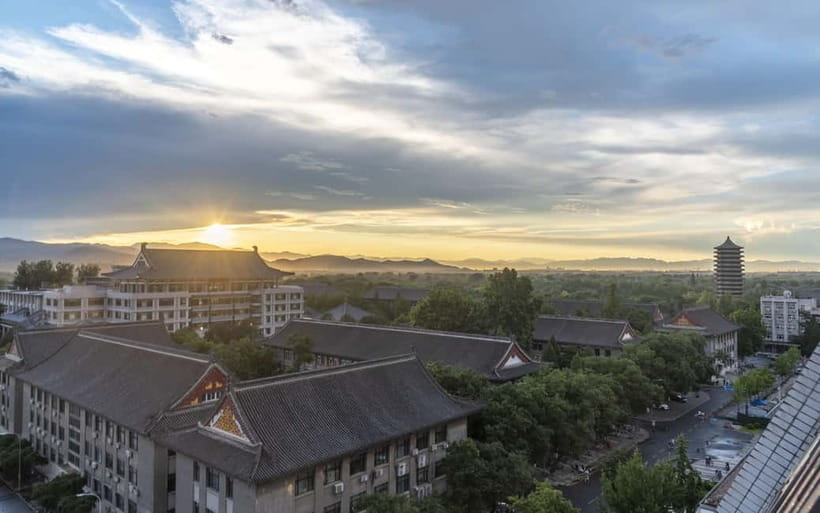 Beijing: Peking University Campus Guided Walking Tour - Meeting the guide at the East Gate