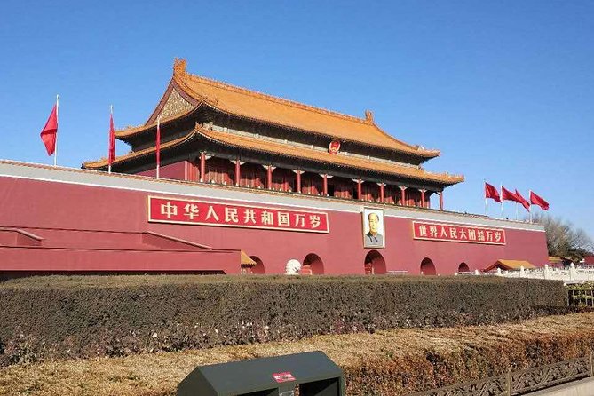 Beijing Private City Tour with Options - Choosing between a driver and a guide