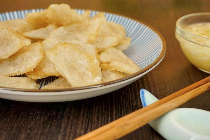 Beijing Private Hutong Food Walking Tour - Dongsi Hutong: old lanes, local shops, and the first round of food