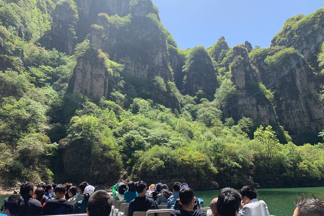 Beijing Private Tour to Badaling Great Wall and Longqing Gorge with Boat Ride - Is $236 per person fair value?