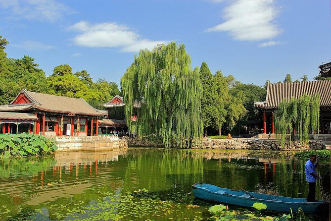 Beijing Private Tour to Temple of Heaven, Panda House and Summer Palace - Summer Palace: the visual centerpiece