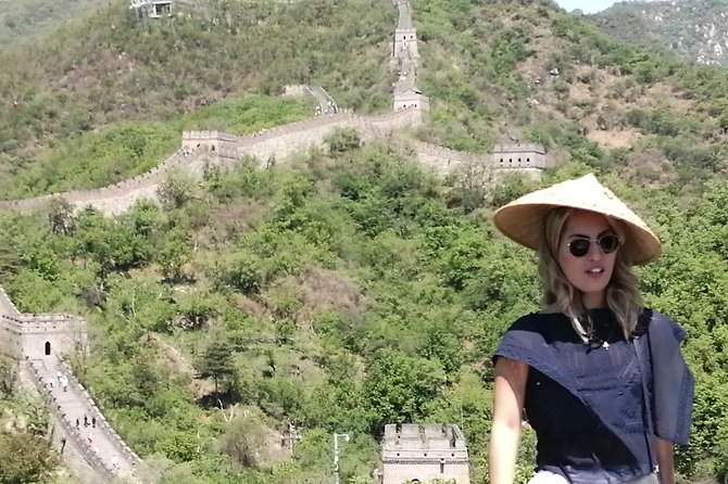 Beijing Private Transfer: Badaling Great Wall with VIP Past Pass - Cable car, hiking, and the shape of your visit