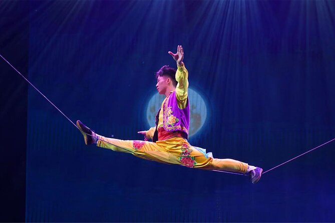 Beijing Red Theatre Acrobatic Show Tickets Official - What happens during the 60-minute performance